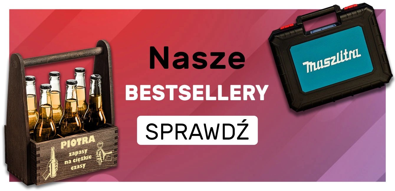Drewniana tacka na piwo z butelkami i napis Nasze BESTSELLERY SPRAWDŹ
